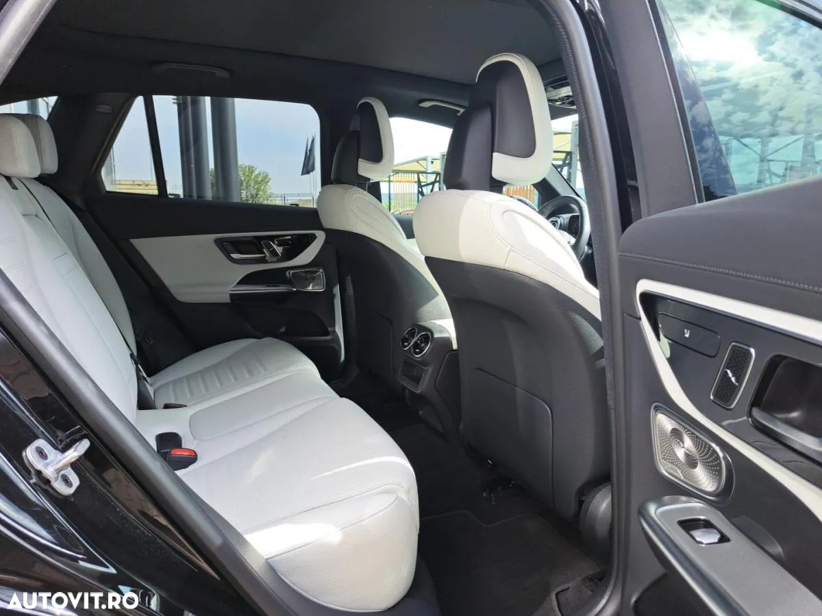 Mercedes-Benz GLC 300 e 4MATIC - 16