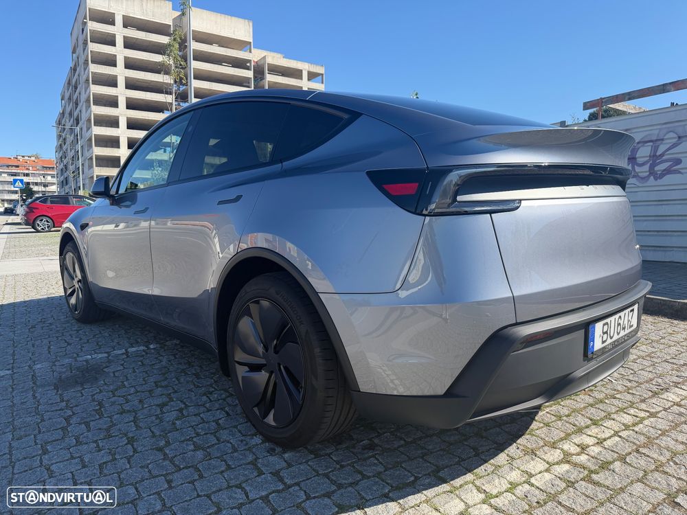 Tesla Model Y Long Range Tração Integral - 8