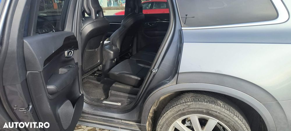 Volvo XC 90 - 5