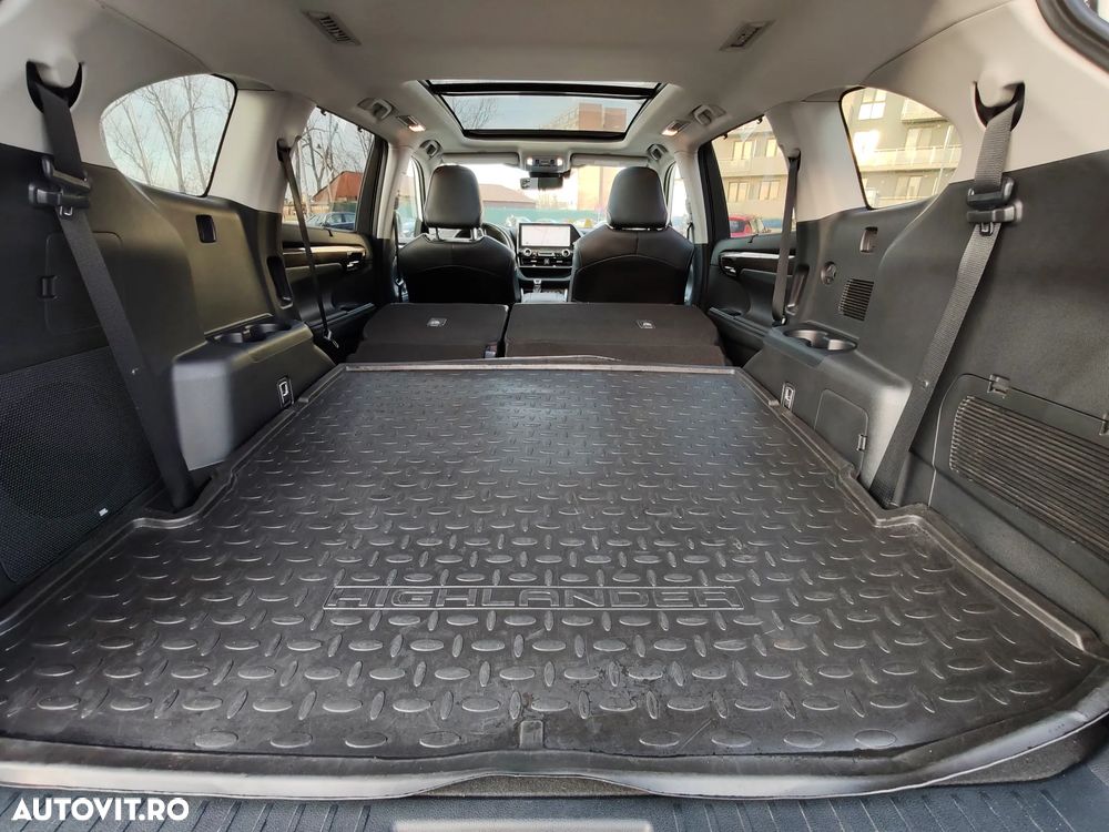 Toyota Highlander 2.5 L Dynamic Force 248CP Luxury Pearly - 18