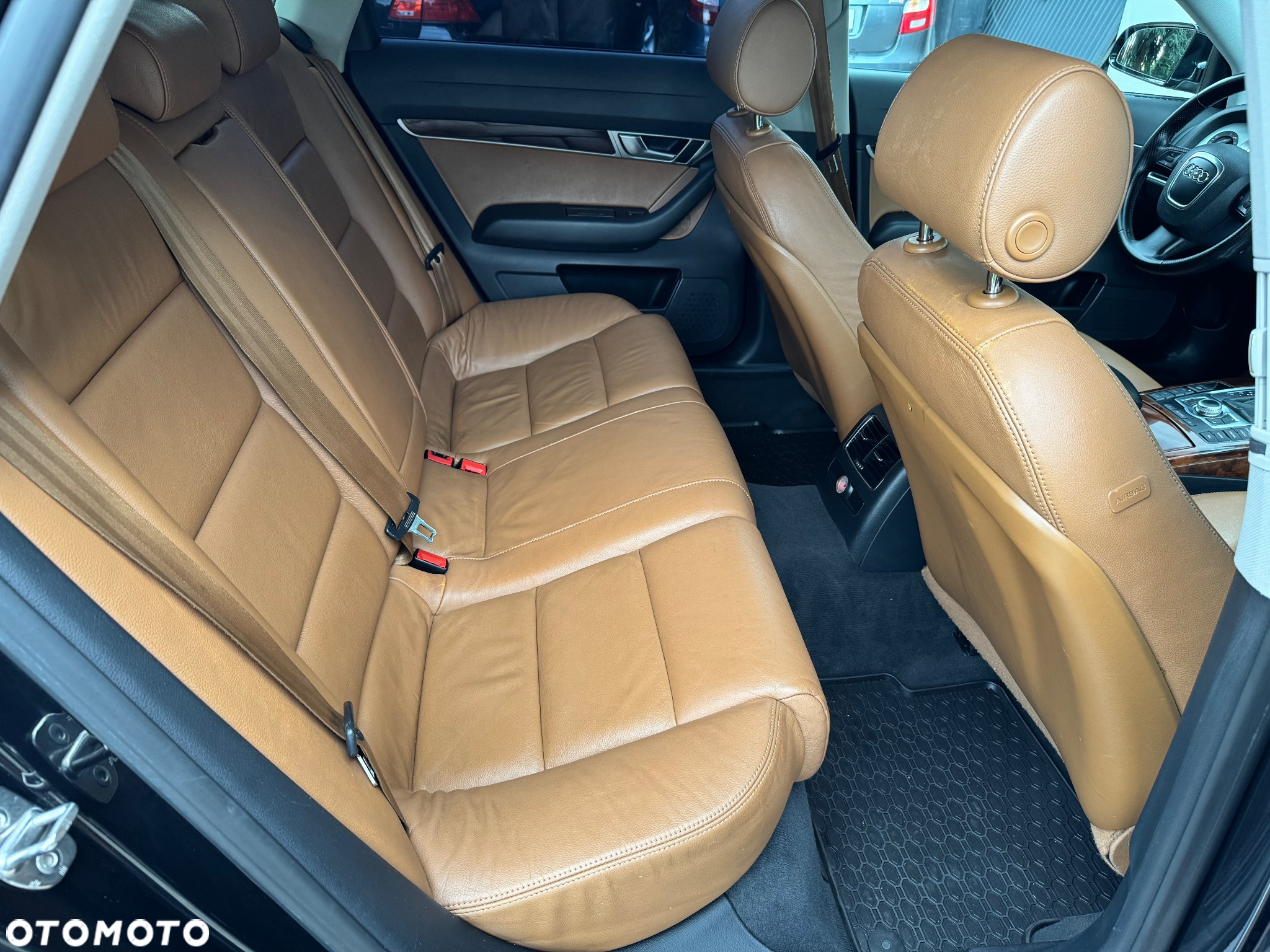 Audi A6 - 12
