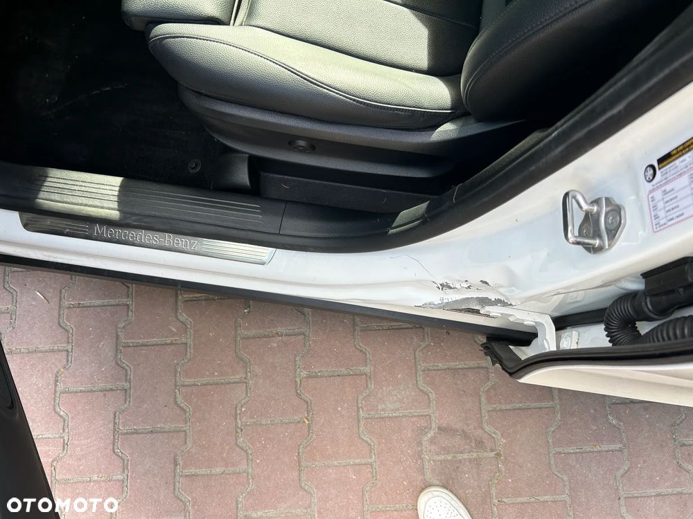 Mercedes-Benz GLB 250 4Matic 8G-DCT Progressive - 7