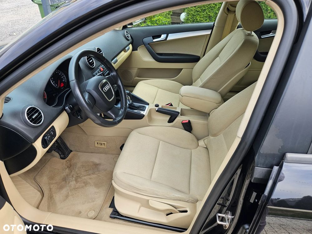 Audi A3 Sportback 2.0 TDI DPF (DSG) S tronic Ambition - 7