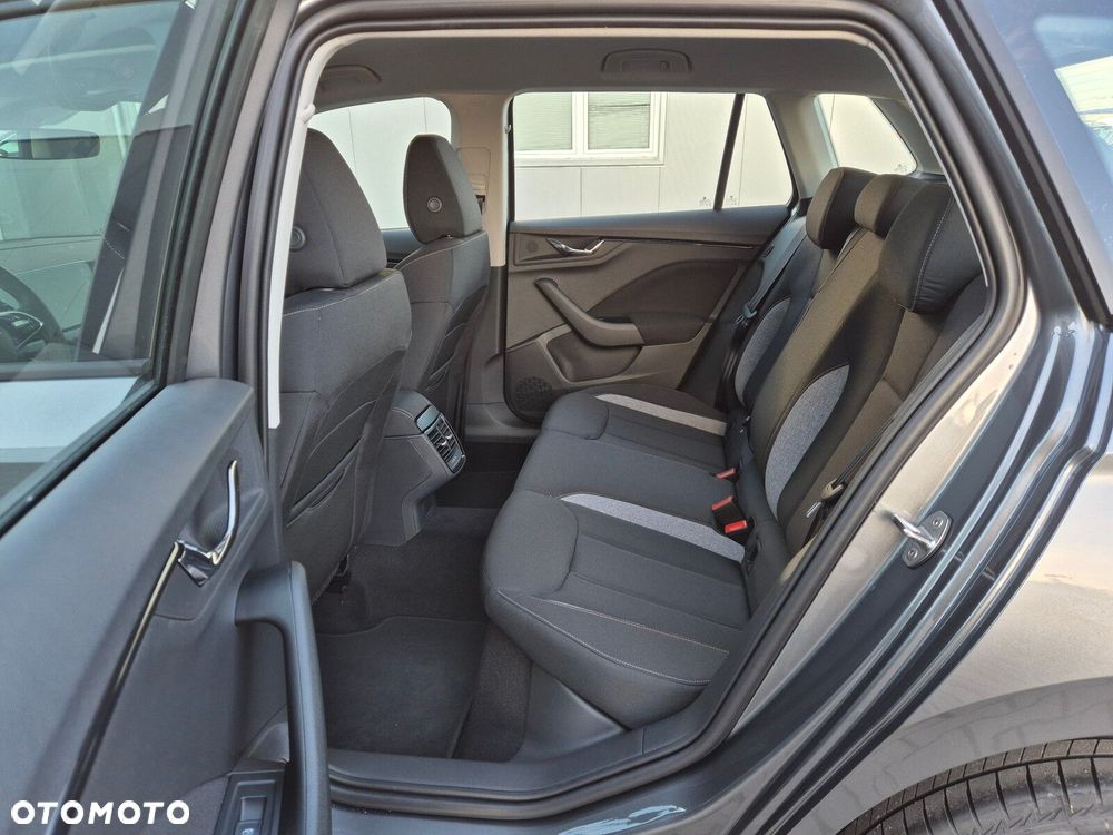 Skoda Kamiq 1.0 TSI Edition 130 DSG - 17