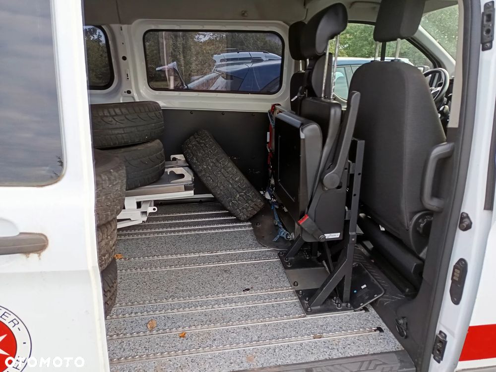Ford Transit Custom 290 L2H1 Limited - 15