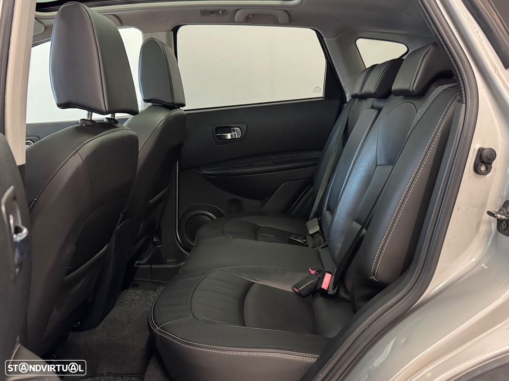 Nissan Qashqai 1.5 dCi Tekna Premium Pele Preta 18 - 5