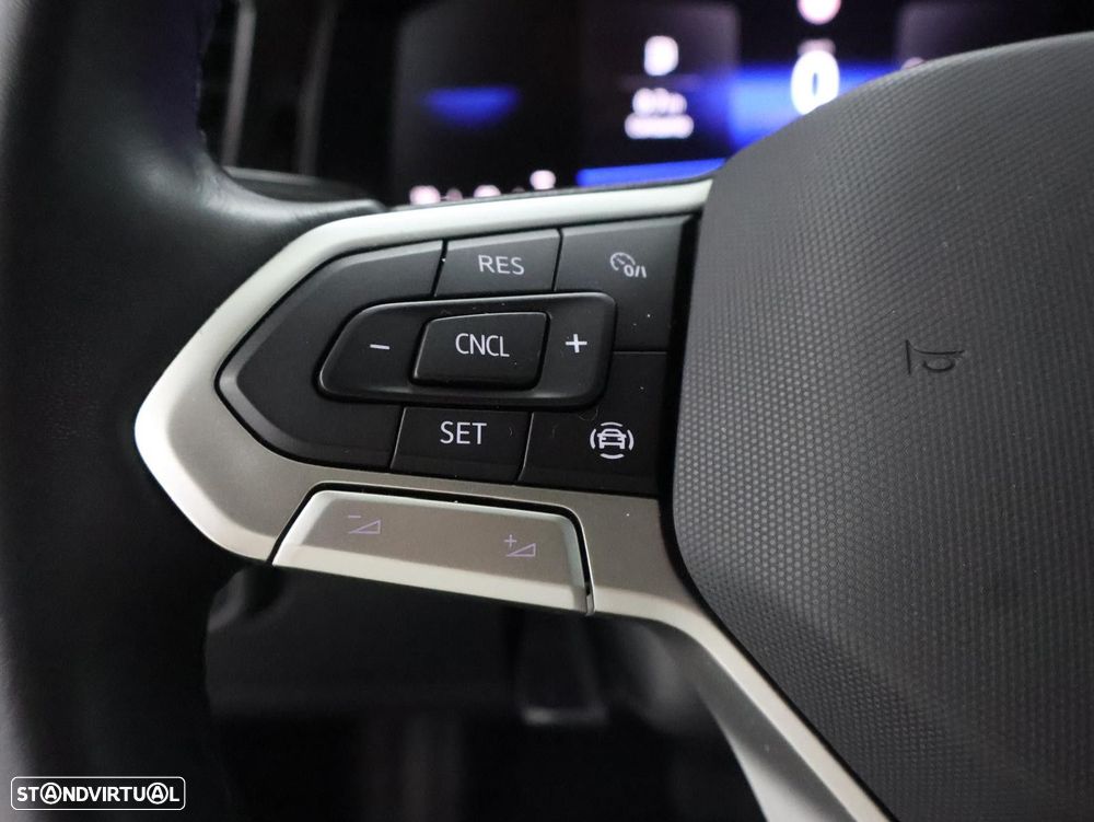 Volkswagen Taigo 1.0 TSI Urban DSG — fotografia 16
