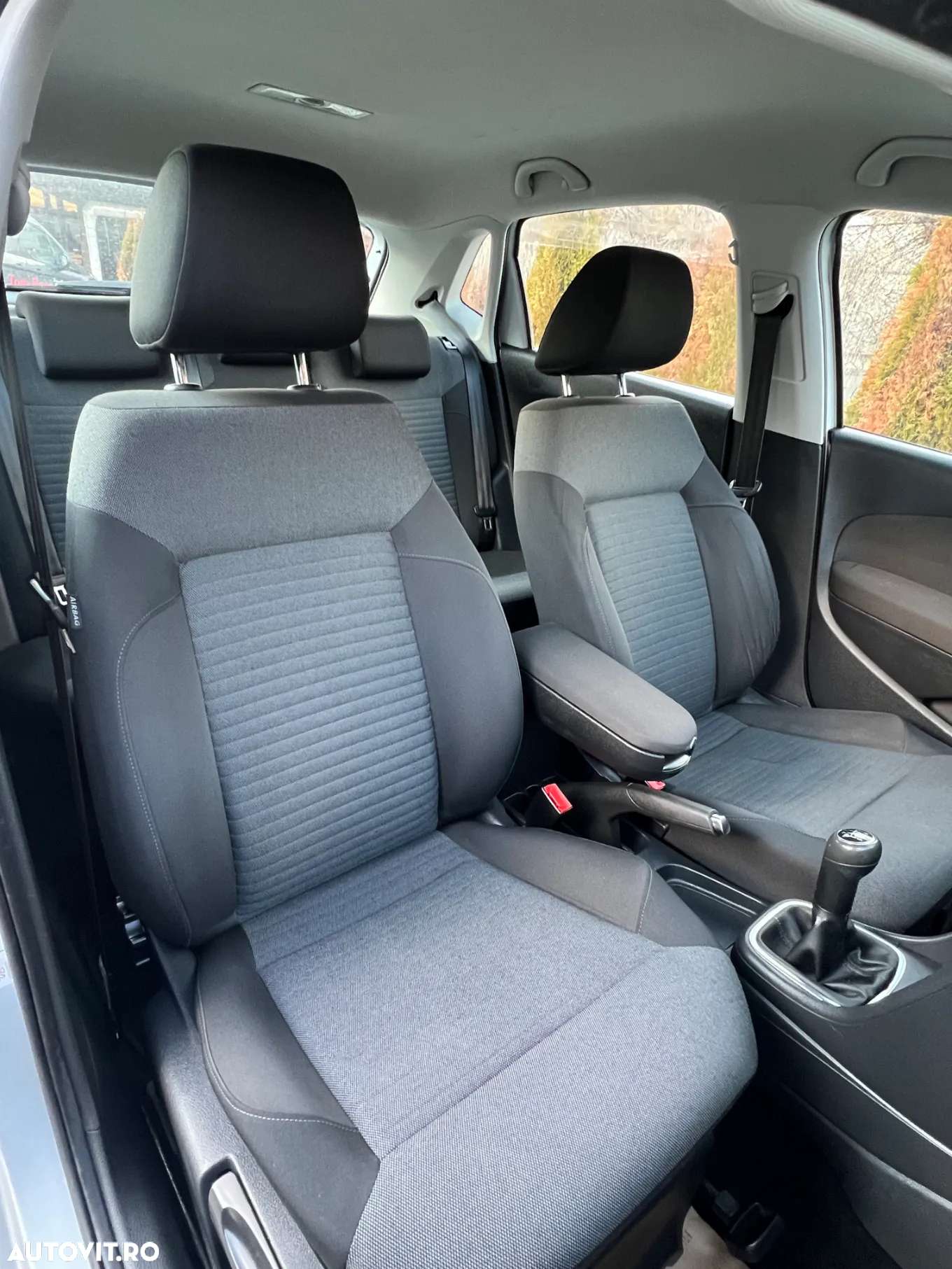 Volkswagen Polo 1.4 Comfortline - 16