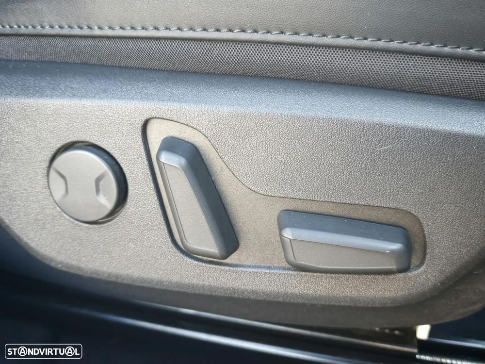 Kia Niro EV 64kWh Tech X - 11