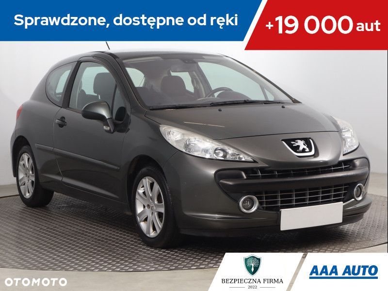Peugeot 207 - 1