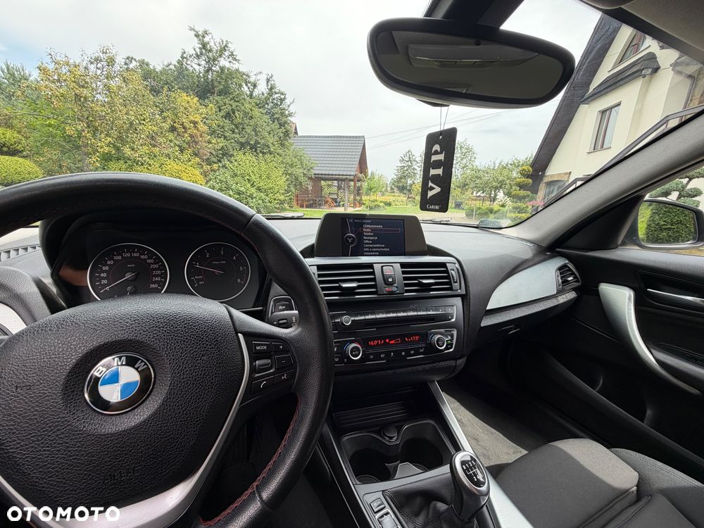 BMW Seria 1 120d xDrive Sport Line - 27