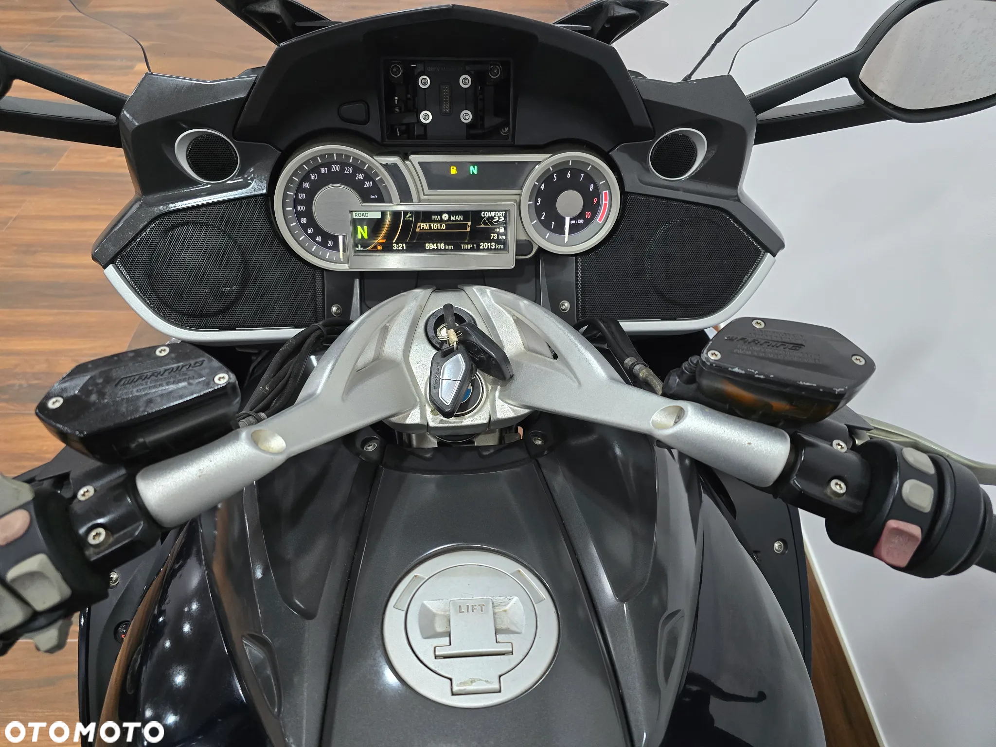 BMW K - 33