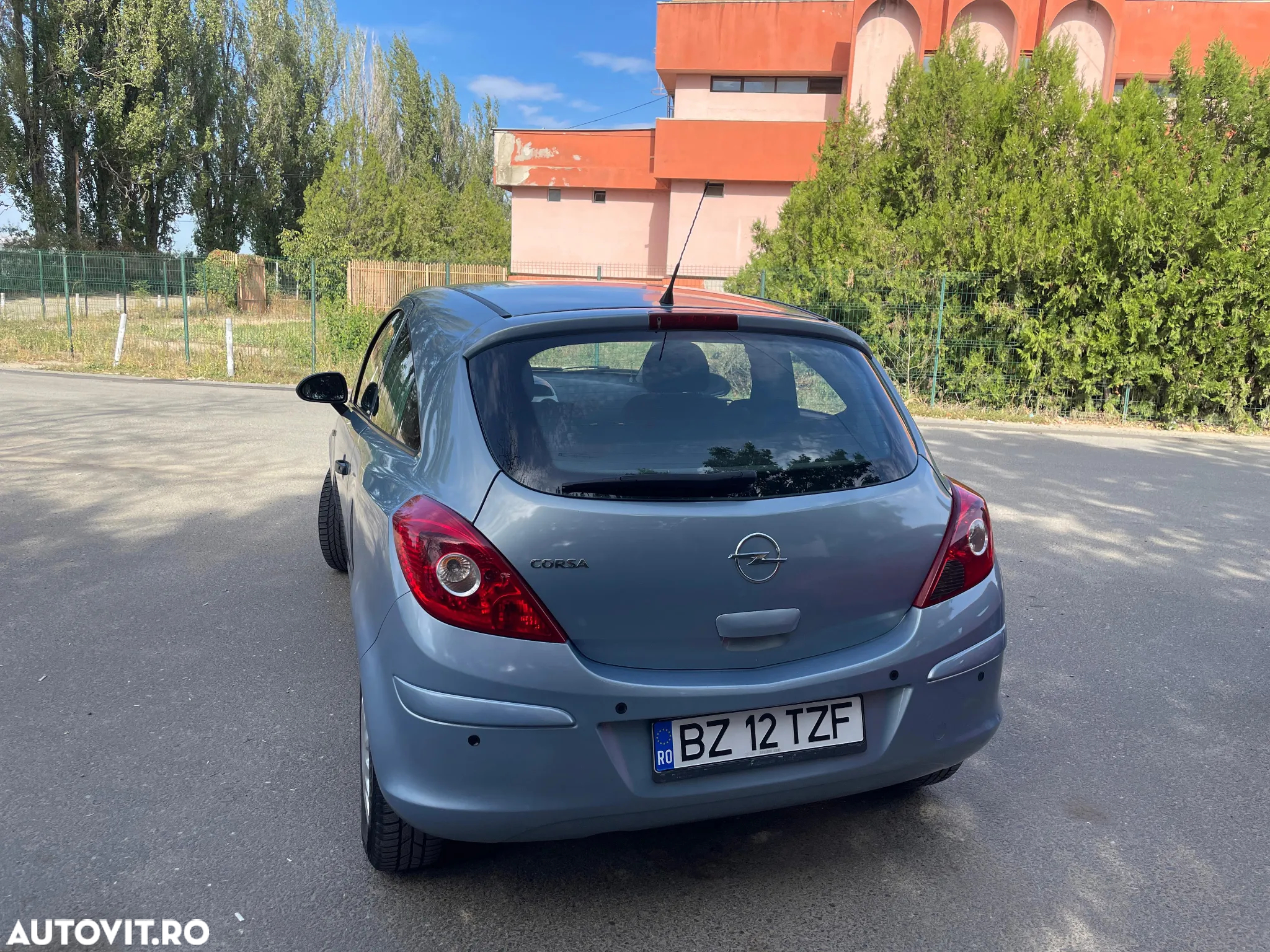 Opel Corsa 1.2 16V - 13