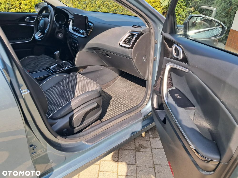 Kia Ceed 1.5 T-GDI Business Line - 7