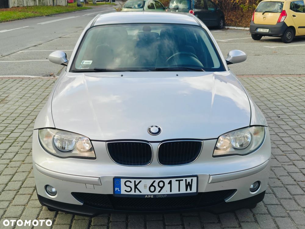 BMW Seria 1 116i - 11
