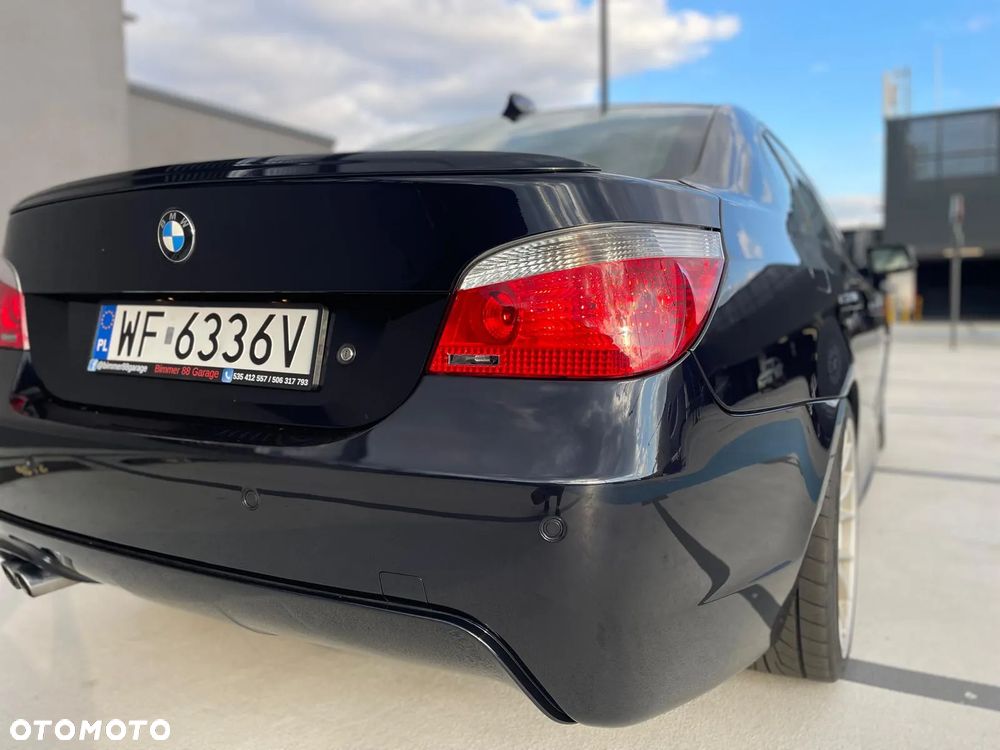 BMW Seria 5 530i - 12