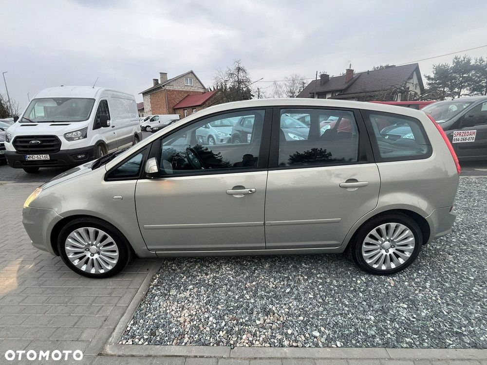 Ford C-MAX - 11