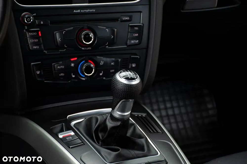 Audi A4 Limousine 2.0 TDI DPF Ambition - 30