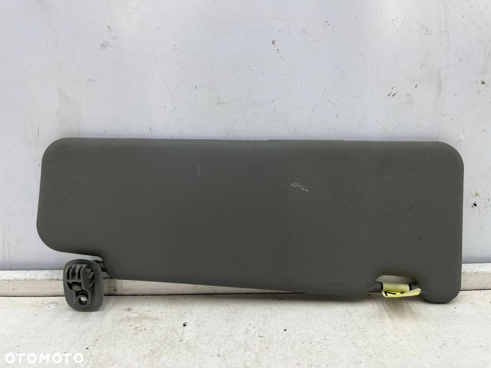 Daszek Dacia Logan 1 I Mcv 05-14r. lewy przeciwsłonecznik kierowcy OSŁONA SŁONECZNA 964012737r - 2