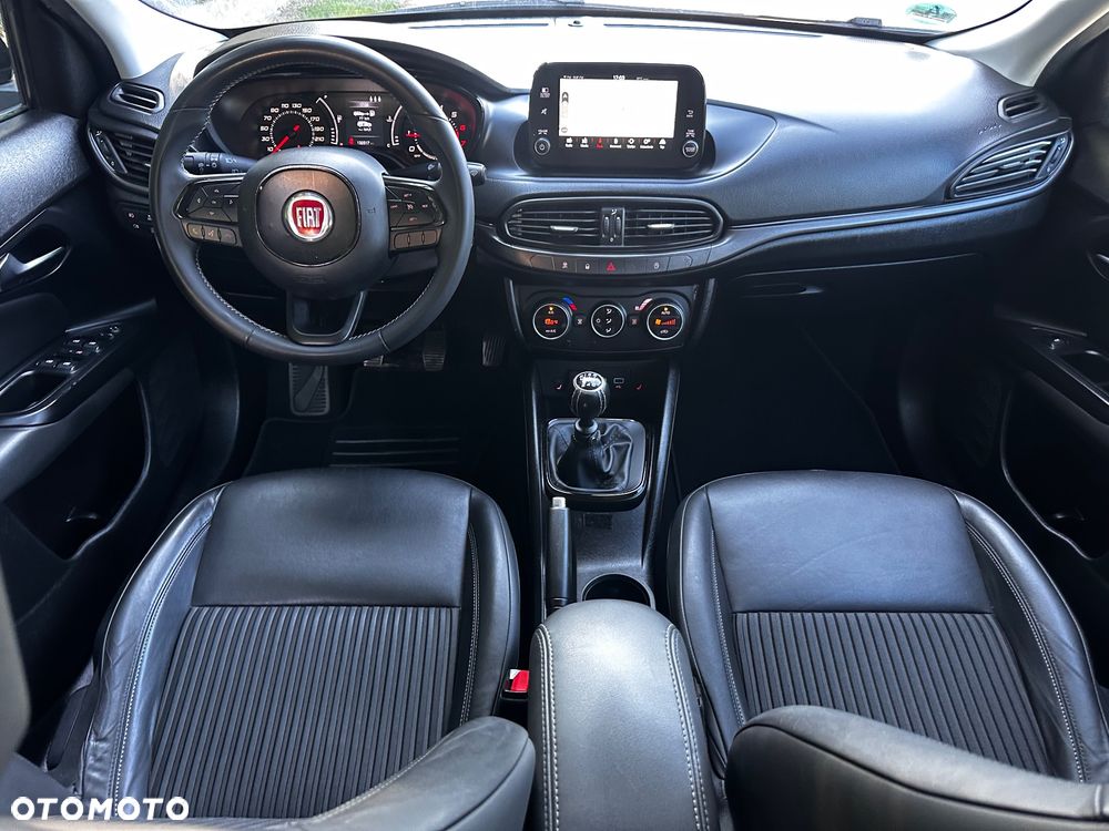 Fiat Tipo 1.4 T-Jet Business Line - 29