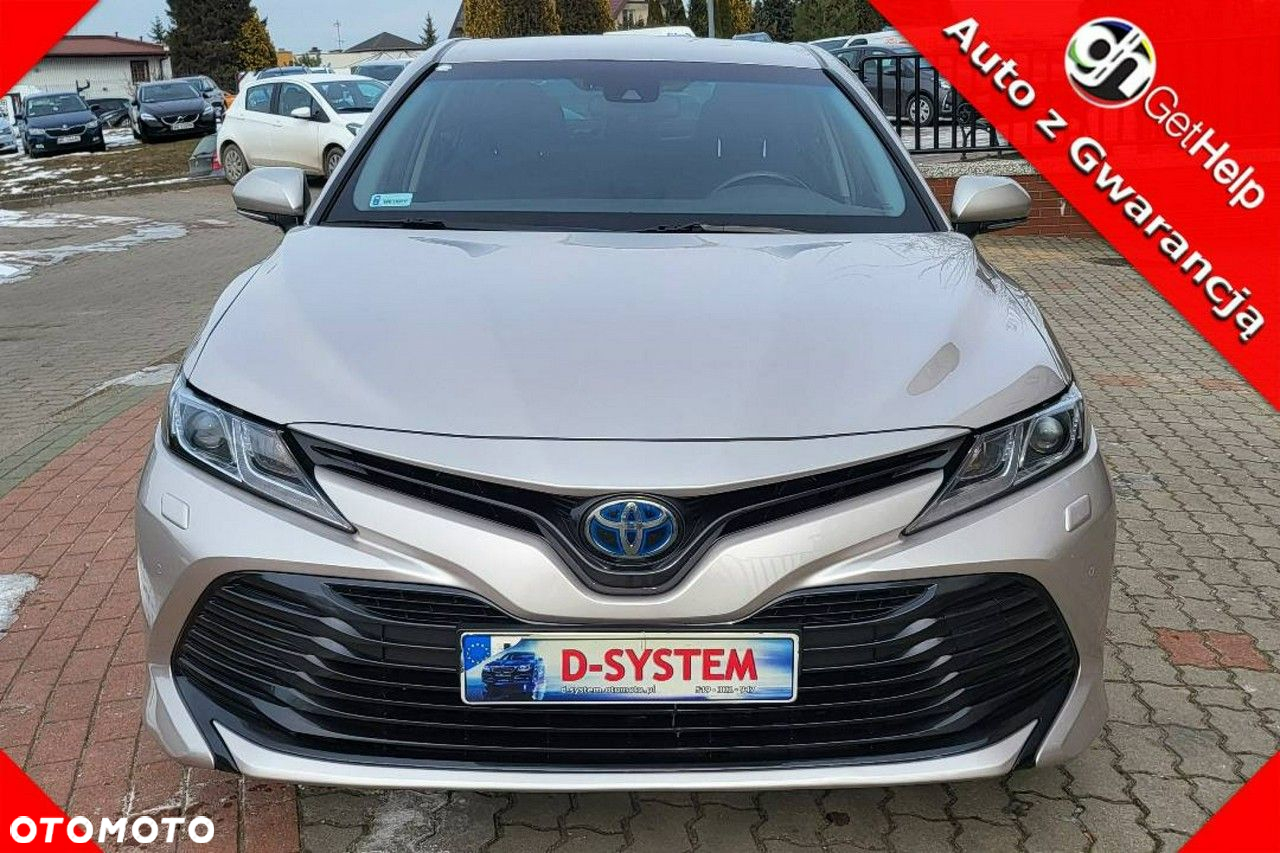 Toyota Camry - 24
