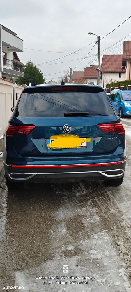 Volkswagen Tiguan - 2