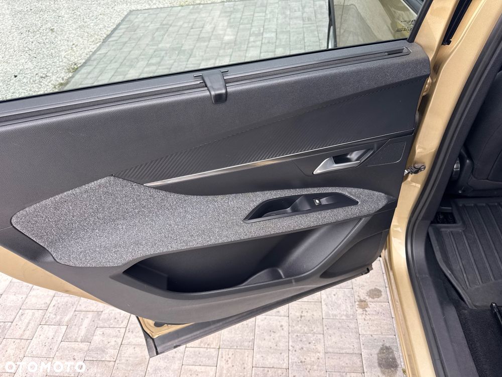 Peugeot 5008 1.6 THP Active S&S EAT6 - 24