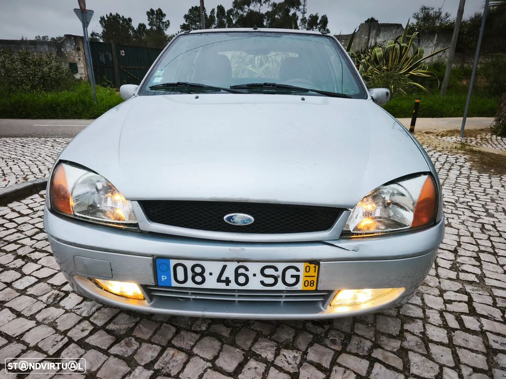 Ford Fiesta 1.8 TDdi Techno - 24