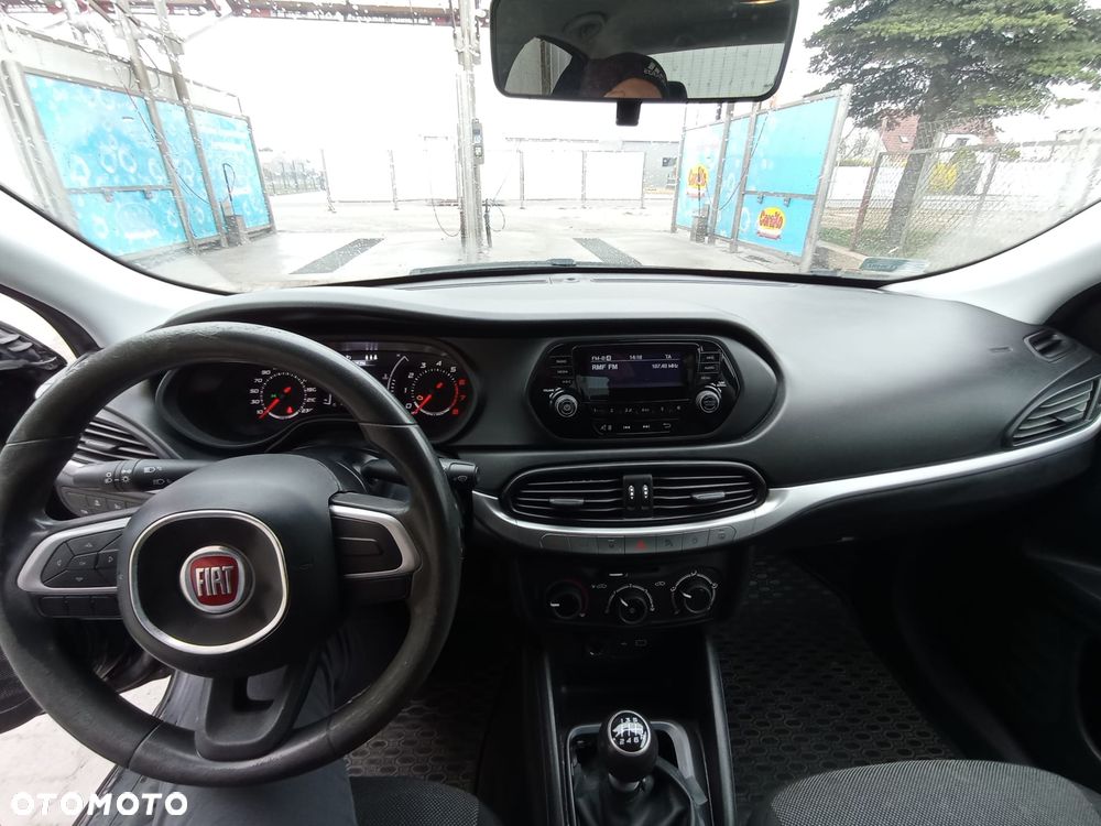 Fiat Tipo 1.4 16v Easy EU6d - 15