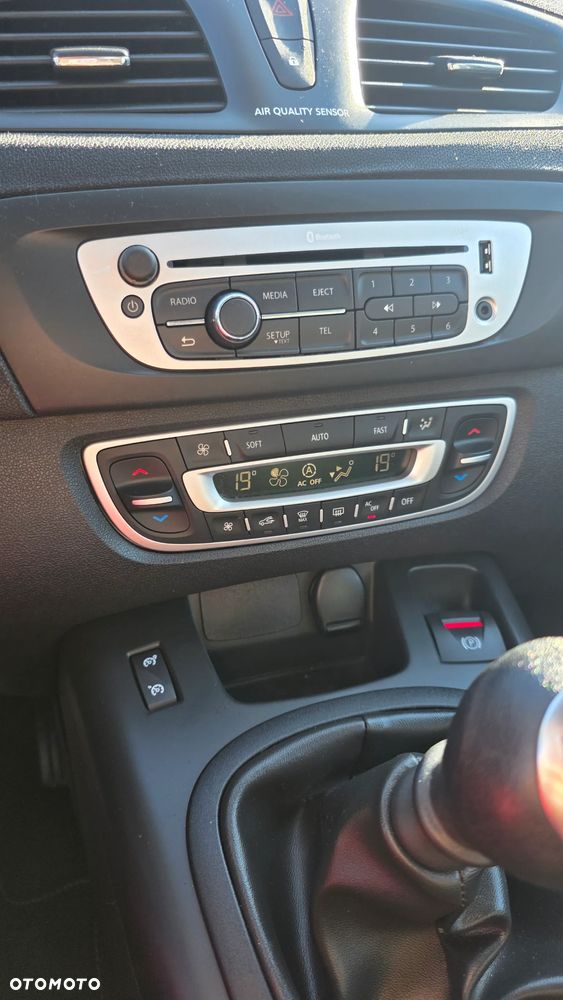 Renault Grand Scenic ENERGY TCe 115 Bose Edition - 8