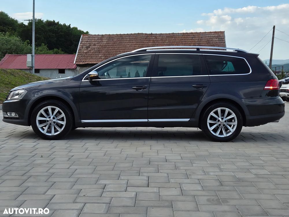 Volkswagen Passat 2.0 TDI 4Motion DSG BlueMotion Tech Highline - 4