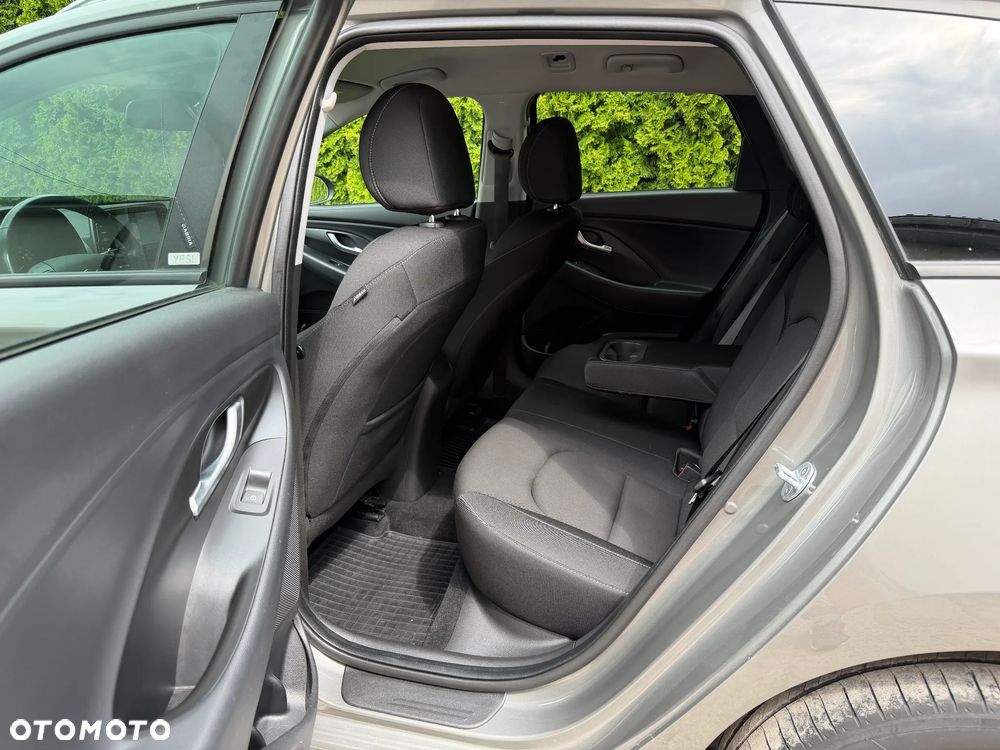 Hyundai i30 1.6 CRDI Select - 8