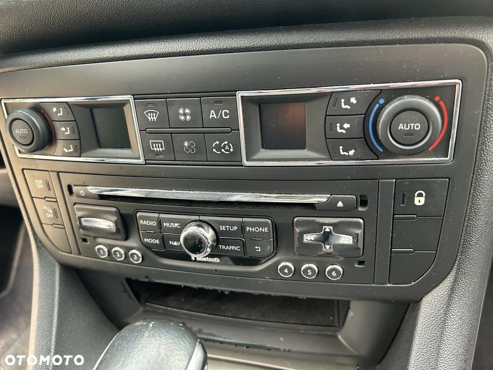 Citroën C5 HDi 165 FAP Business Class - 24