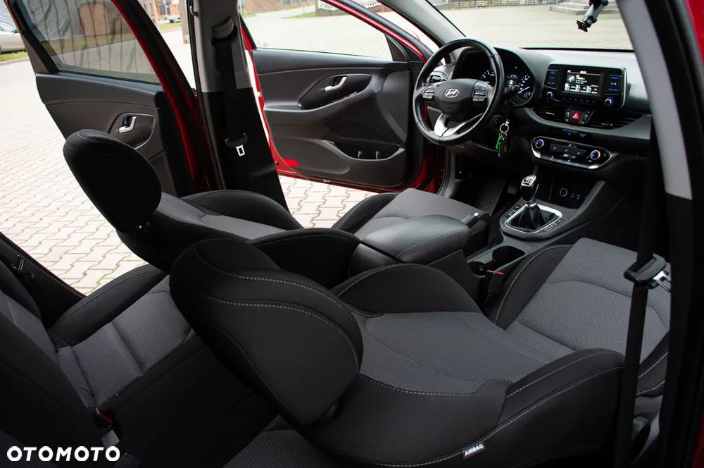 Hyundai i30 1.0 T-GDI Premium - 6