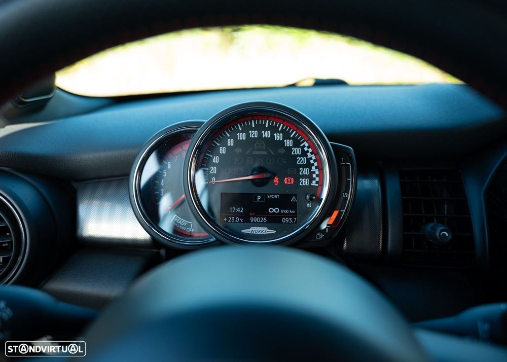 MINI Cabrio John Cooper Works Auto Desportiva - 28