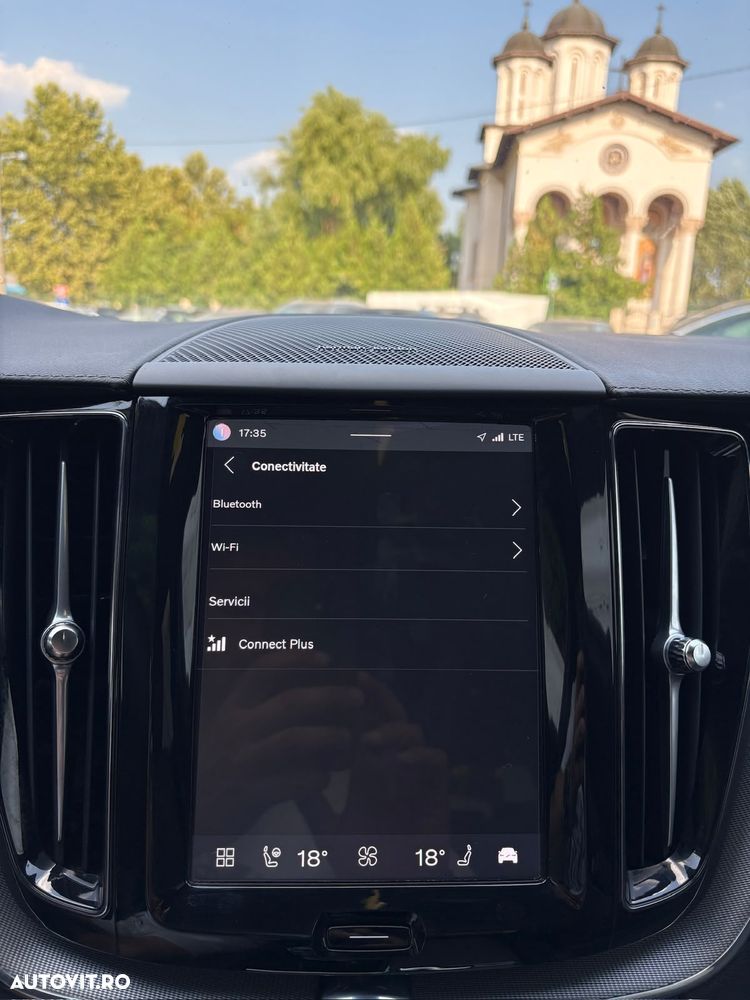 Volvo XC 60 T8 AWD Recharge Ultimate Black Edition - 23