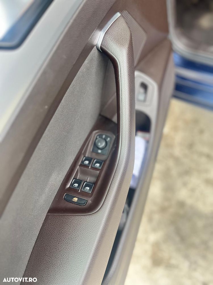 Volkswagen Passat 2.0 TDI Comfortline - 5