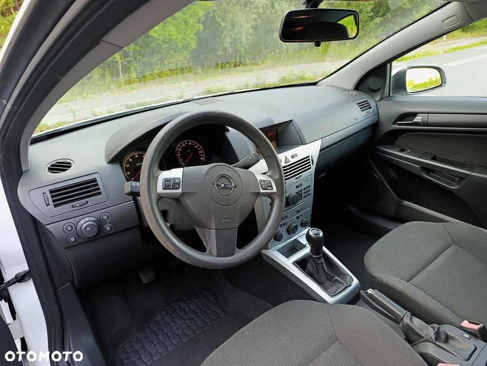 Opel Astra 1.4 Selection - 25