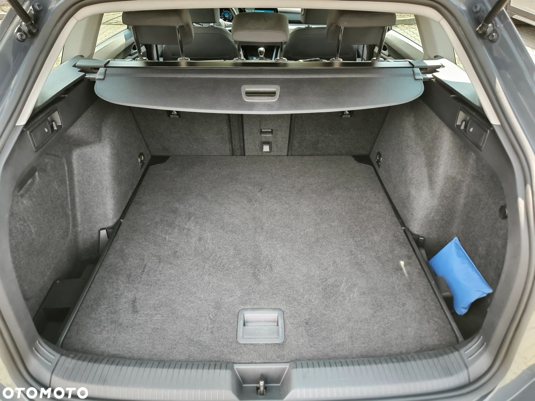 Volkswagen Golf VIII 2.0 TDI Life - 16