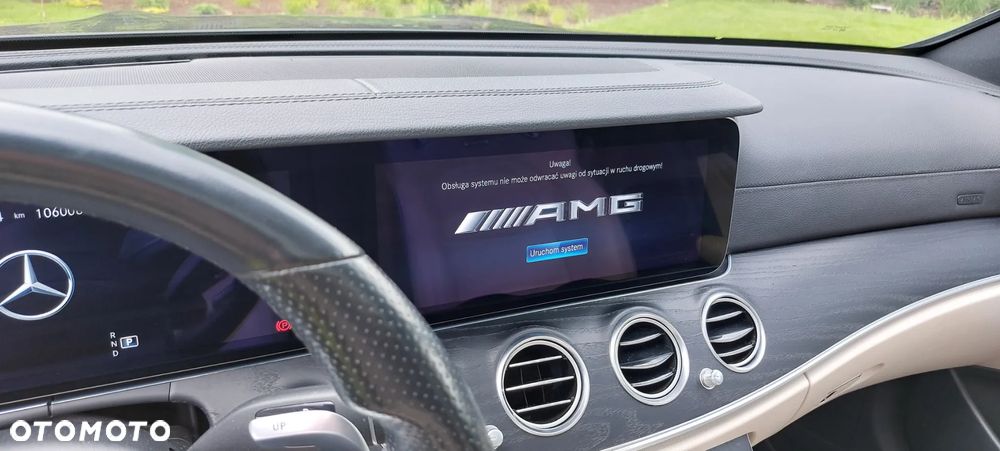 Mercedes-Benz Klasa E 53 AMG 4-Matic+ - 25