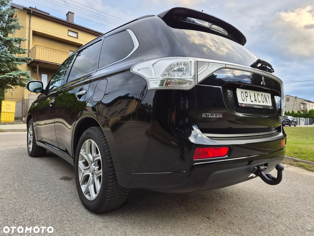 Mitsubishi Outlander 2.0 4WD Top - 2