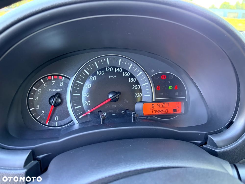 Nissan Micra 1.2 Tekna - 9