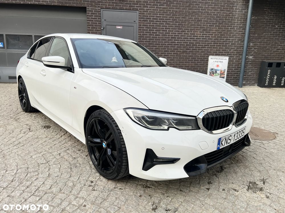 BMW Seria 3 320d xDrive Sport Line Shadow sport - 13
