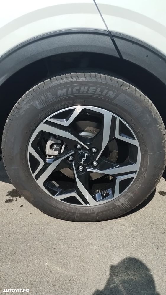 Kia Sportage 1.6 T-GDI 6MT 4x2 Urban - 6