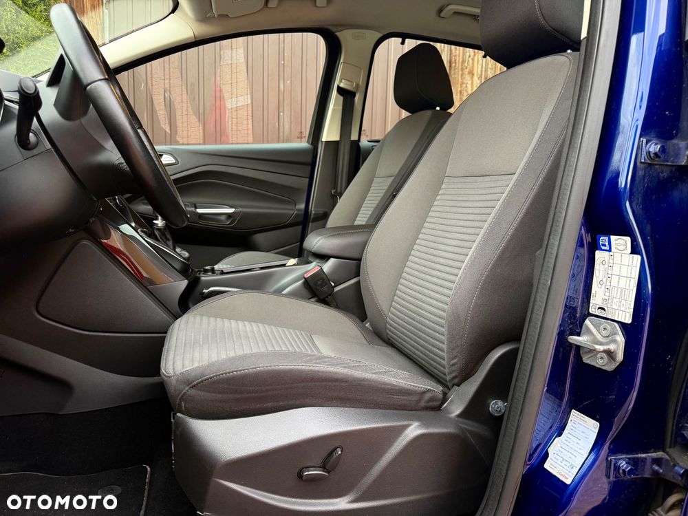 Ford C-MAX ver-2-0-tdci-titanium - 25