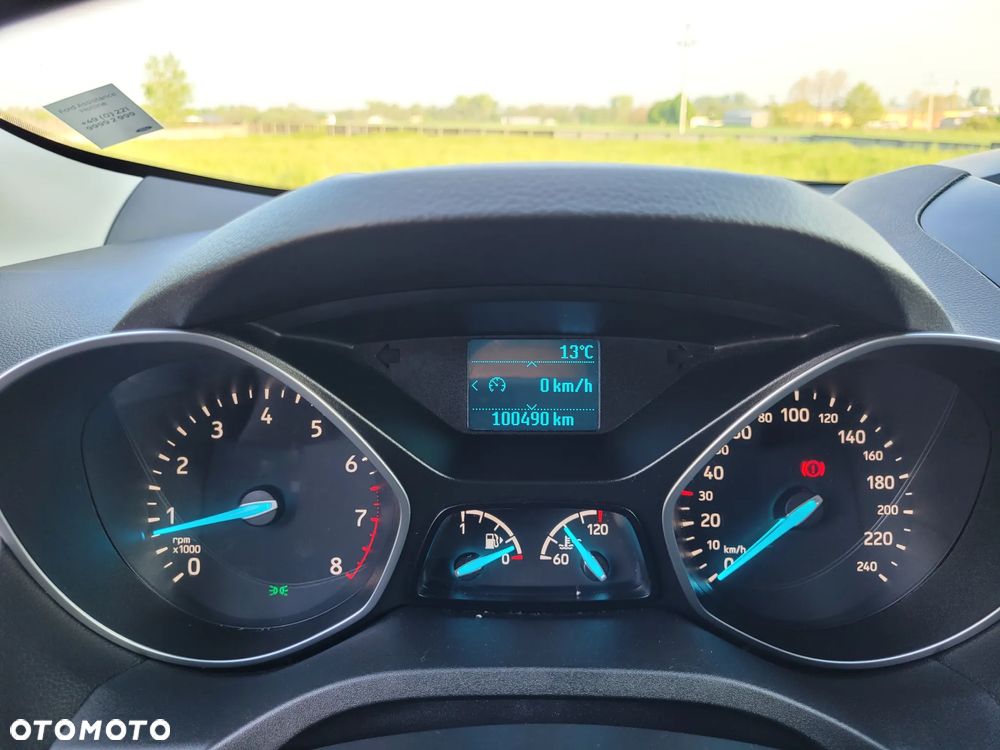 Ford Kuga - 29
