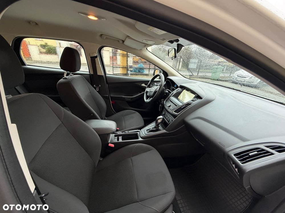 Ford Focus 1.5 TDCi DPF Start-Stopp-System Business - 10