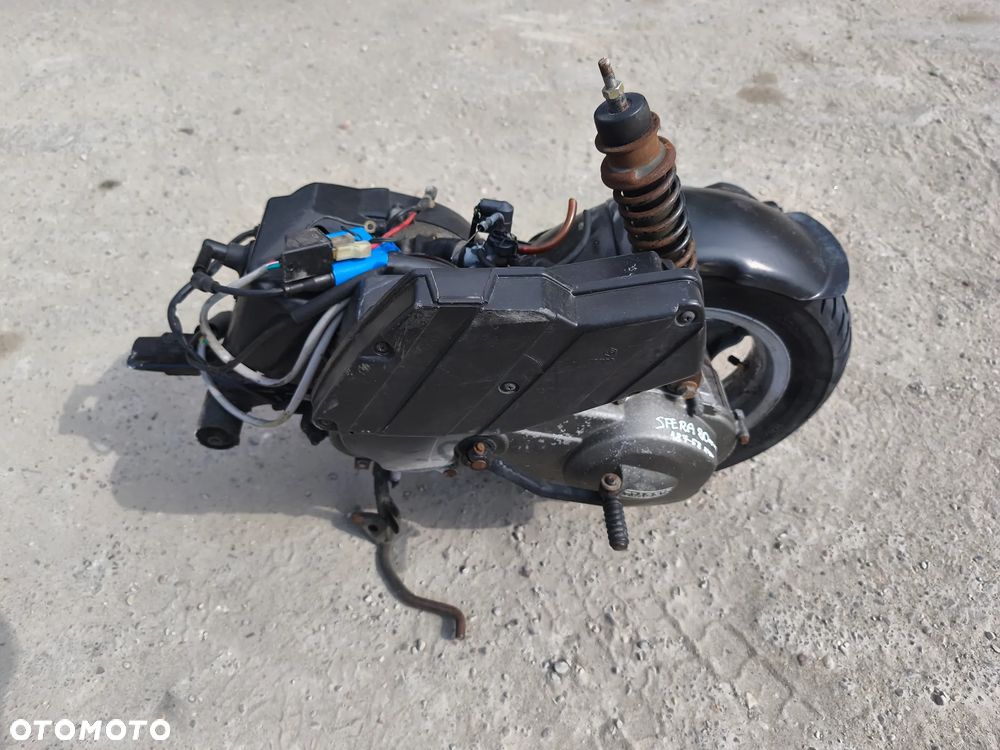 SILNIK KOMPLETNY PIAGGIO SFERA 80 2T SWAP - 1