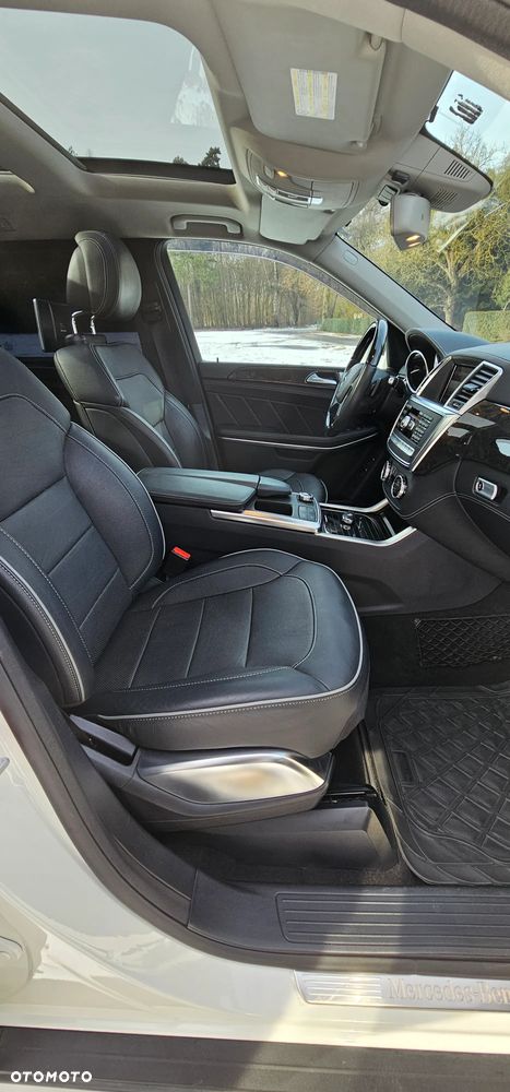 Mercedes-Benz GL 500 4Matic (BlueEFFICIENCY) 7G-TRONIC - 7
