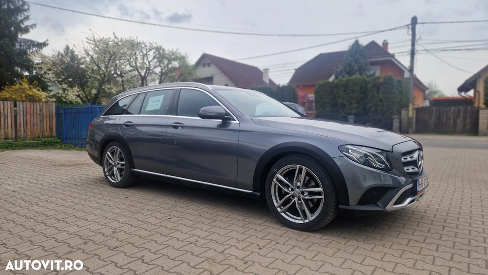 Mercedes-Benz E 220 d 4Matic All-Terrain 9G-TRONIC Avantgarde - 2